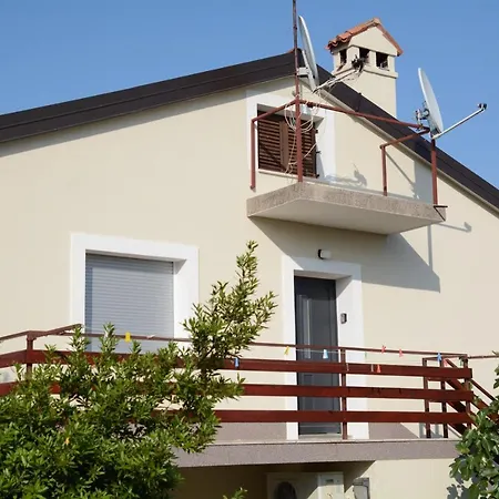 Garden Braut Apartman Kornić