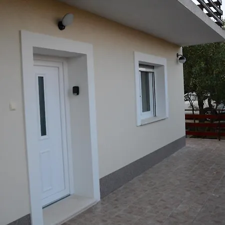 Garden Braut Kornić