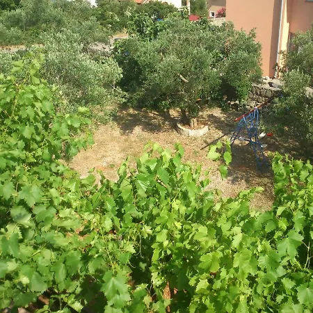 Garden Braut Апартаменты Корнич