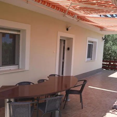 Garden Braut Appartamento Kornić